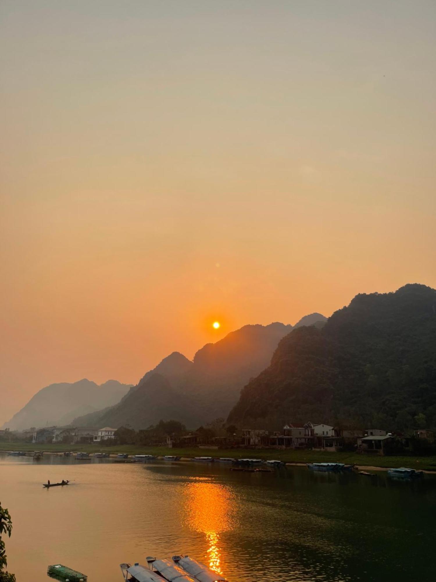Cornflower Homestay Phong Nha Esterno foto