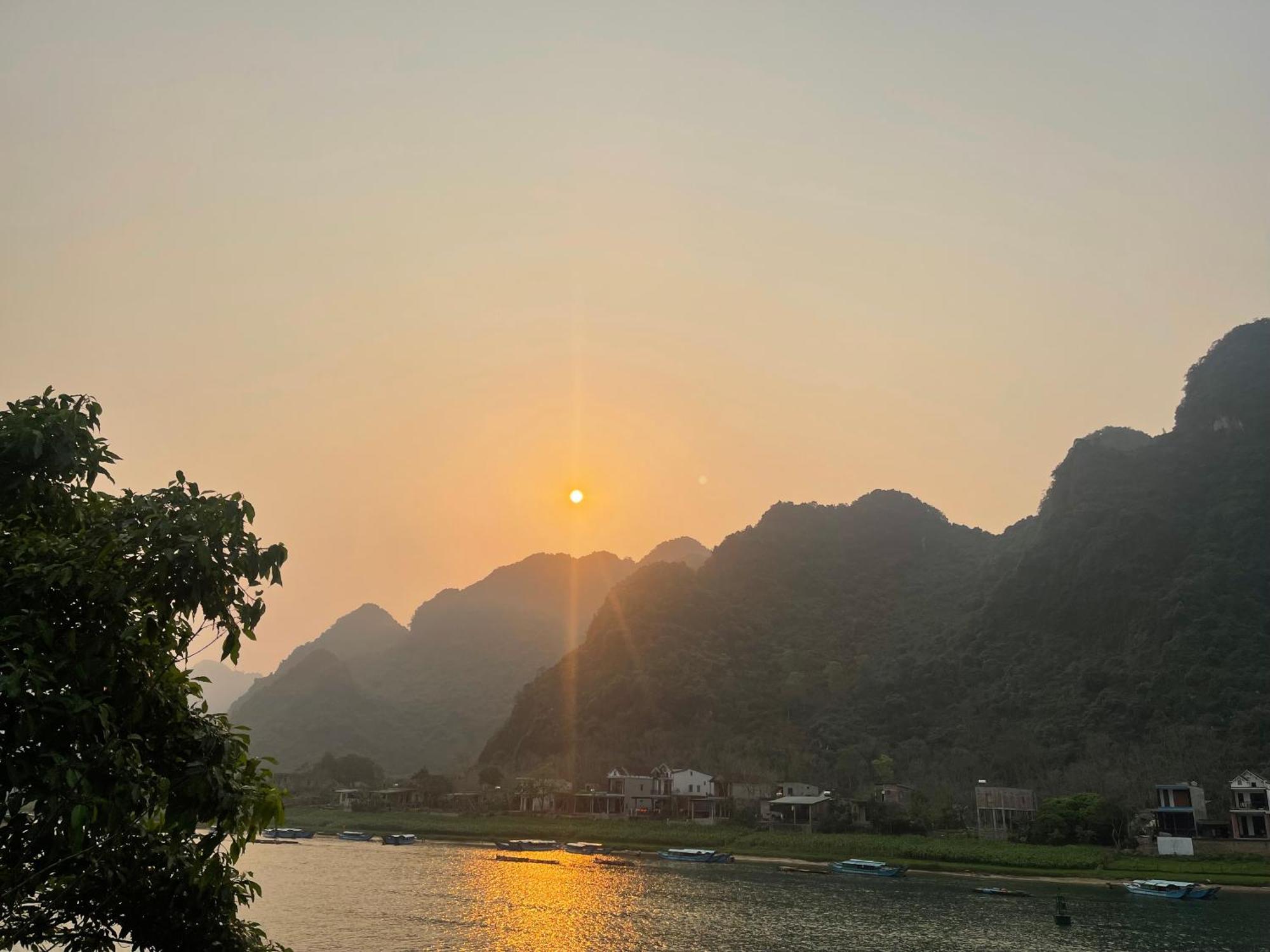Cornflower Homestay Phong Nha Esterno foto