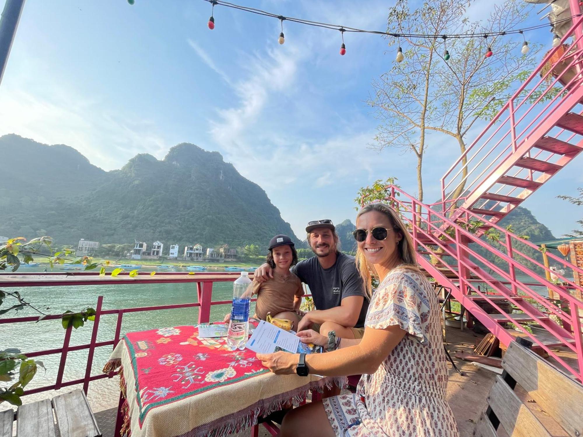 Cornflower Homestay Phong Nha Esterno foto